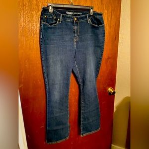 Signature by Levi size 20L women’s jeans